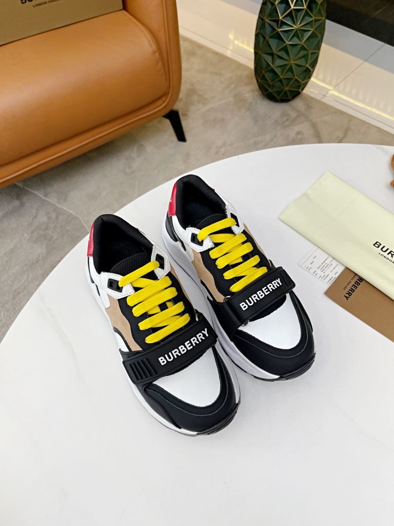 Burberry Low Shoes